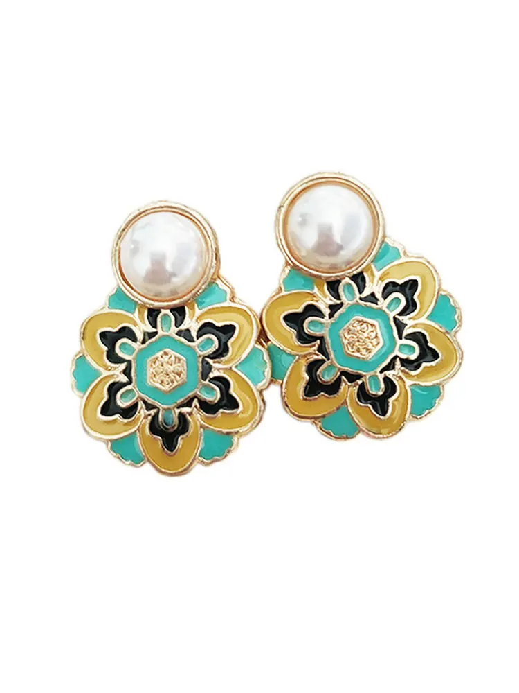 Green & Yellow Enamel Pearl Geometric Flower Metal Stud Earrings