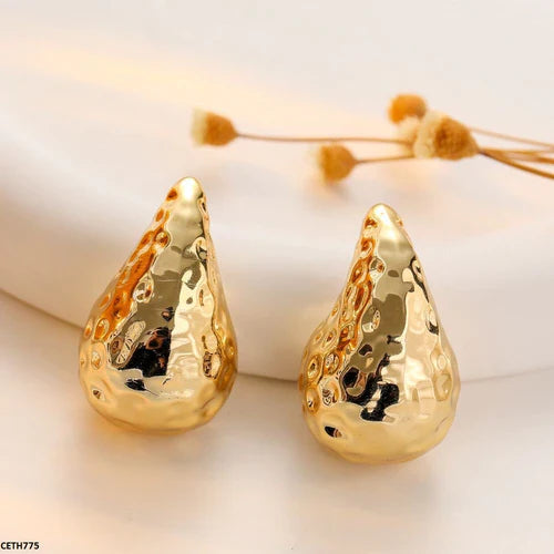 Thick Tear Drop Stud Large