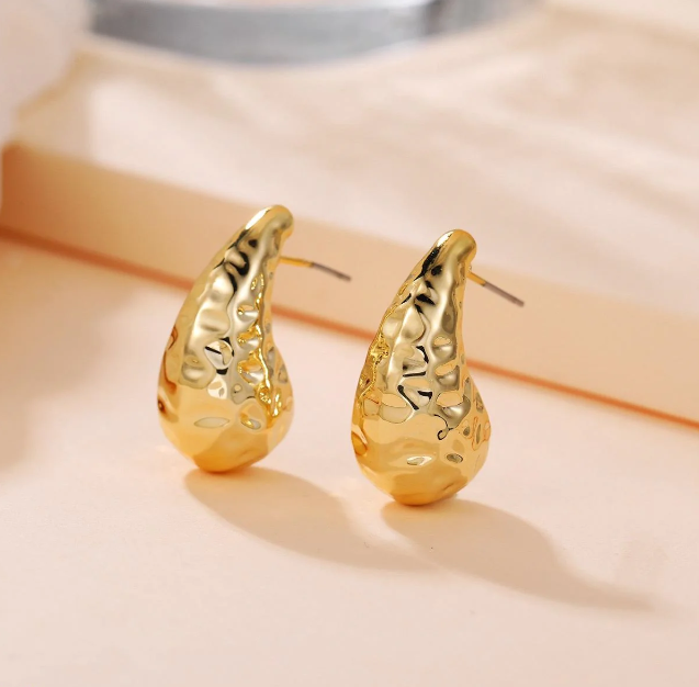 Thick Tear Drop Stud Large